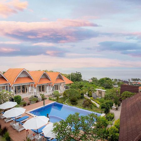 D'Arya Sea View Hotel Batununggul Екстериор снимка