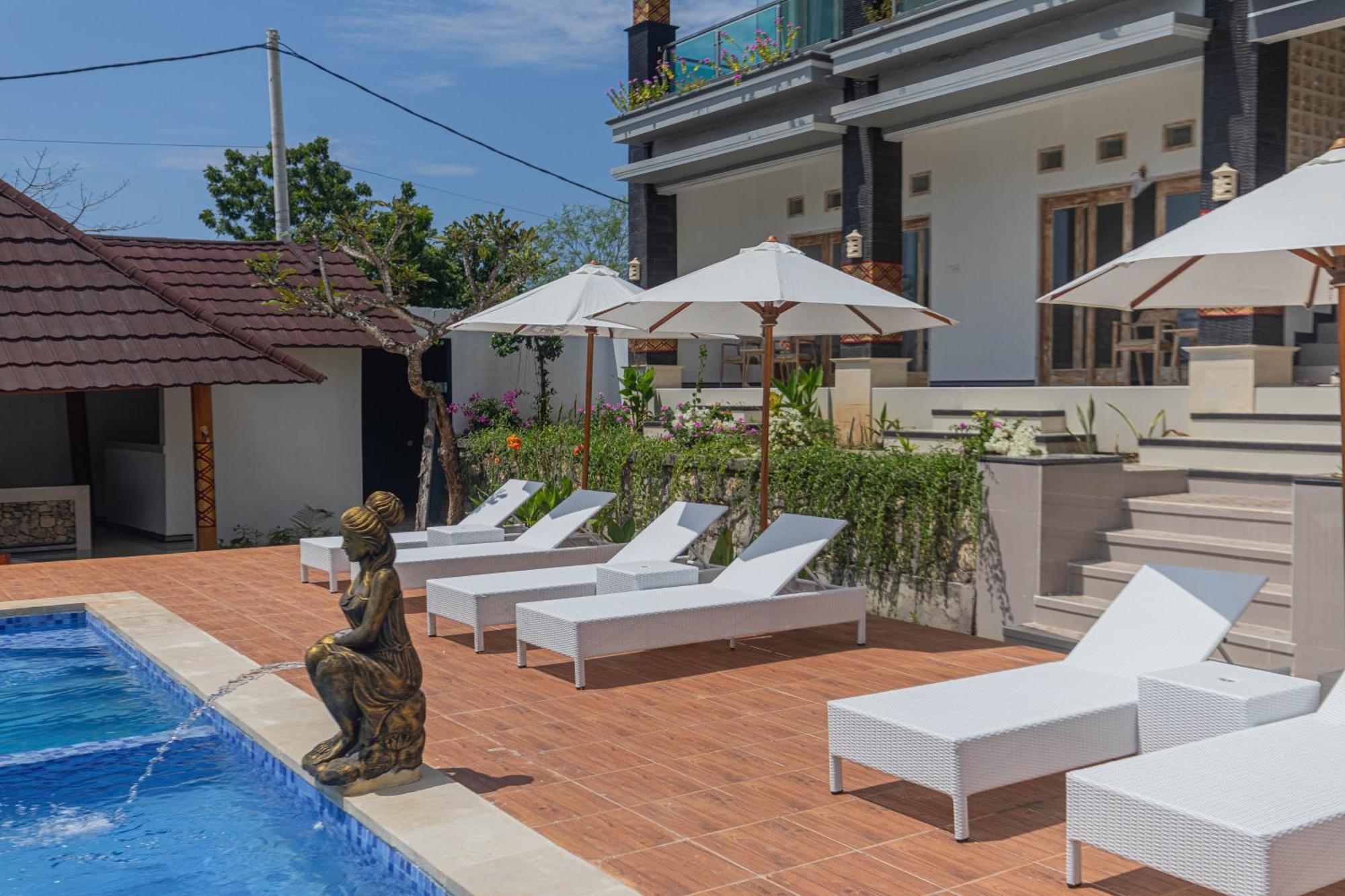 D'Arya Sea View Hotel Batununggul Екстериор снимка