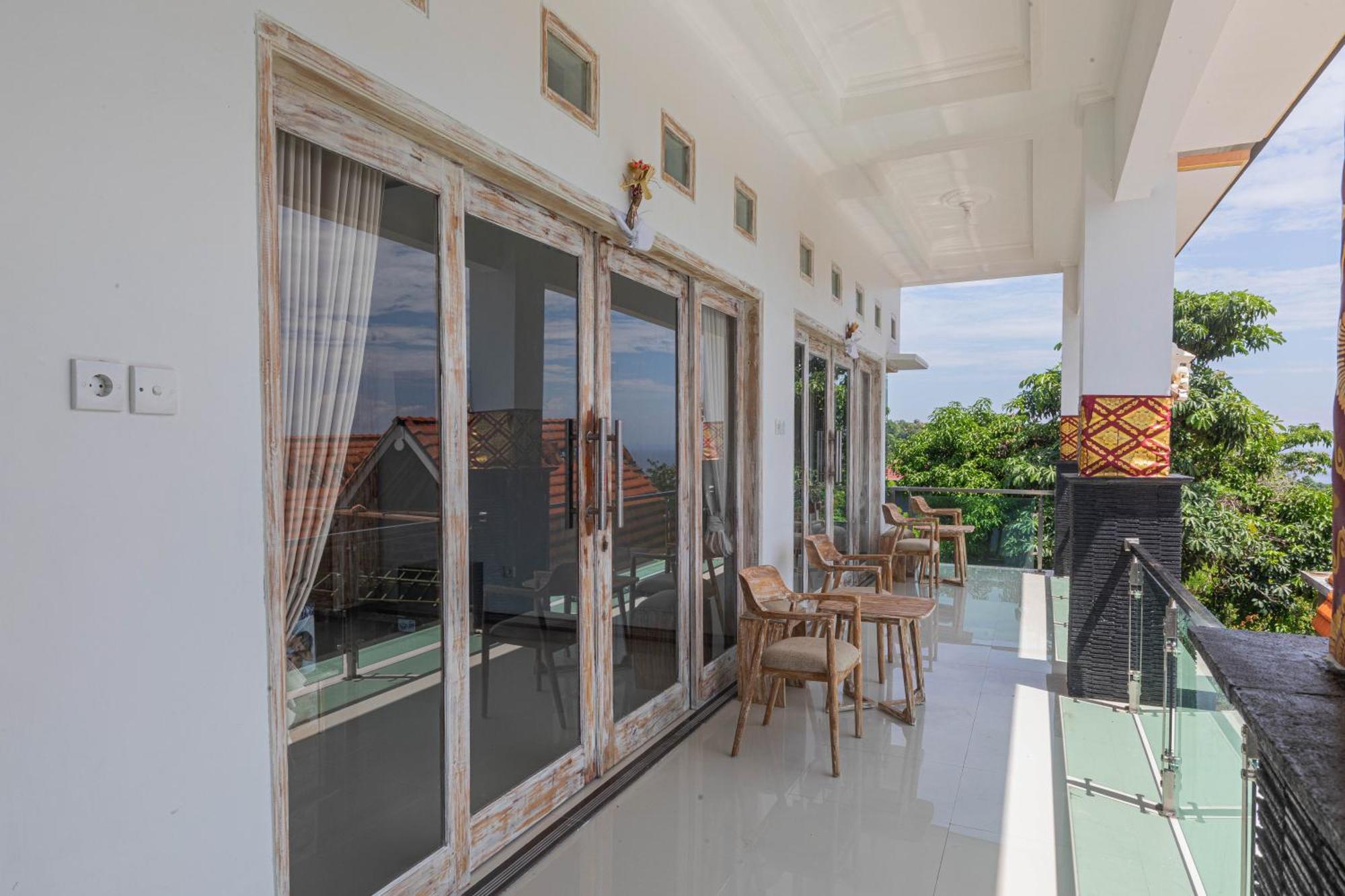 D'Arya Sea View Hotel Batununggul Екстериор снимка
