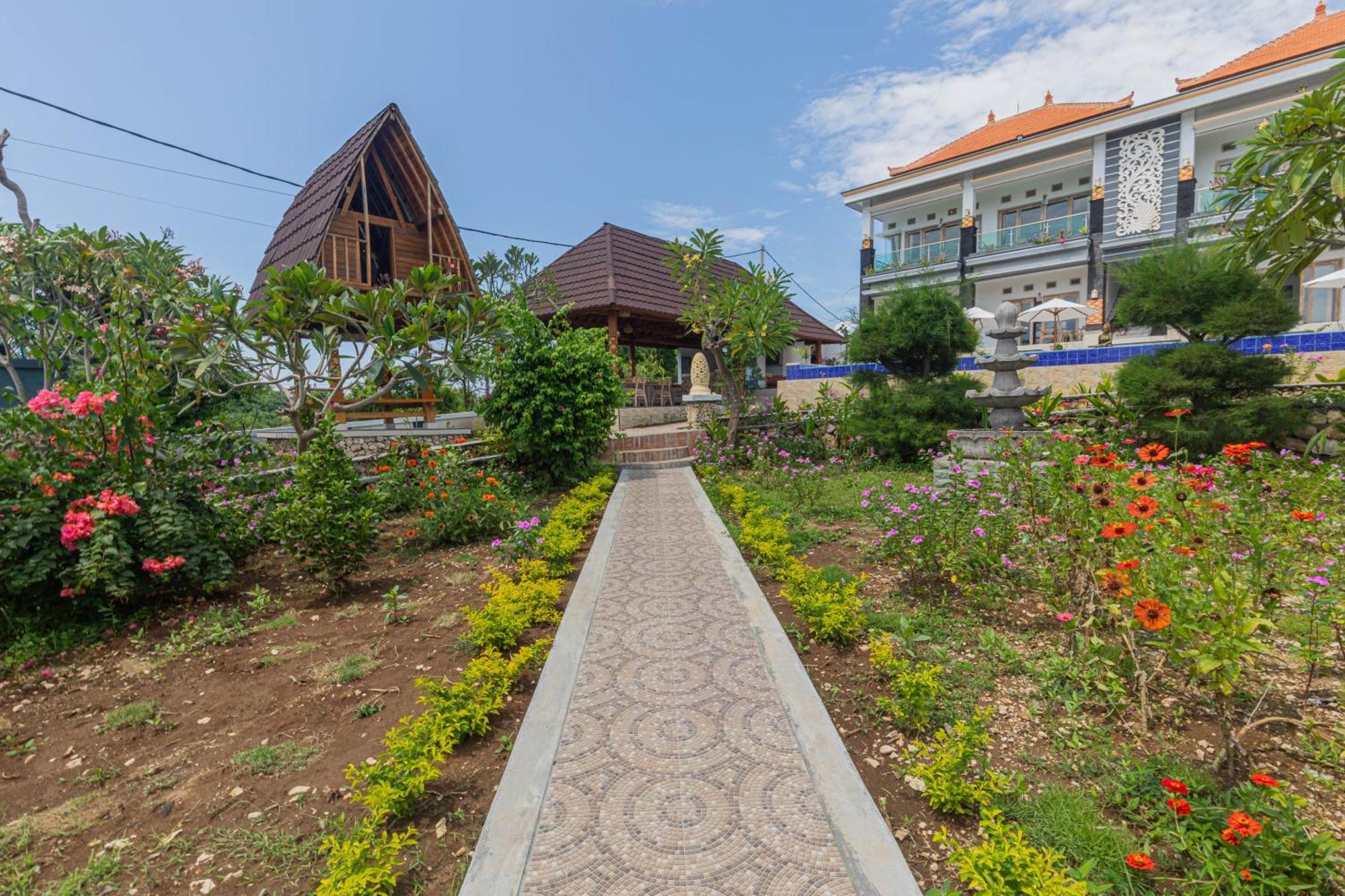 D'Arya Sea View Hotel Batununggul Екстериор снимка