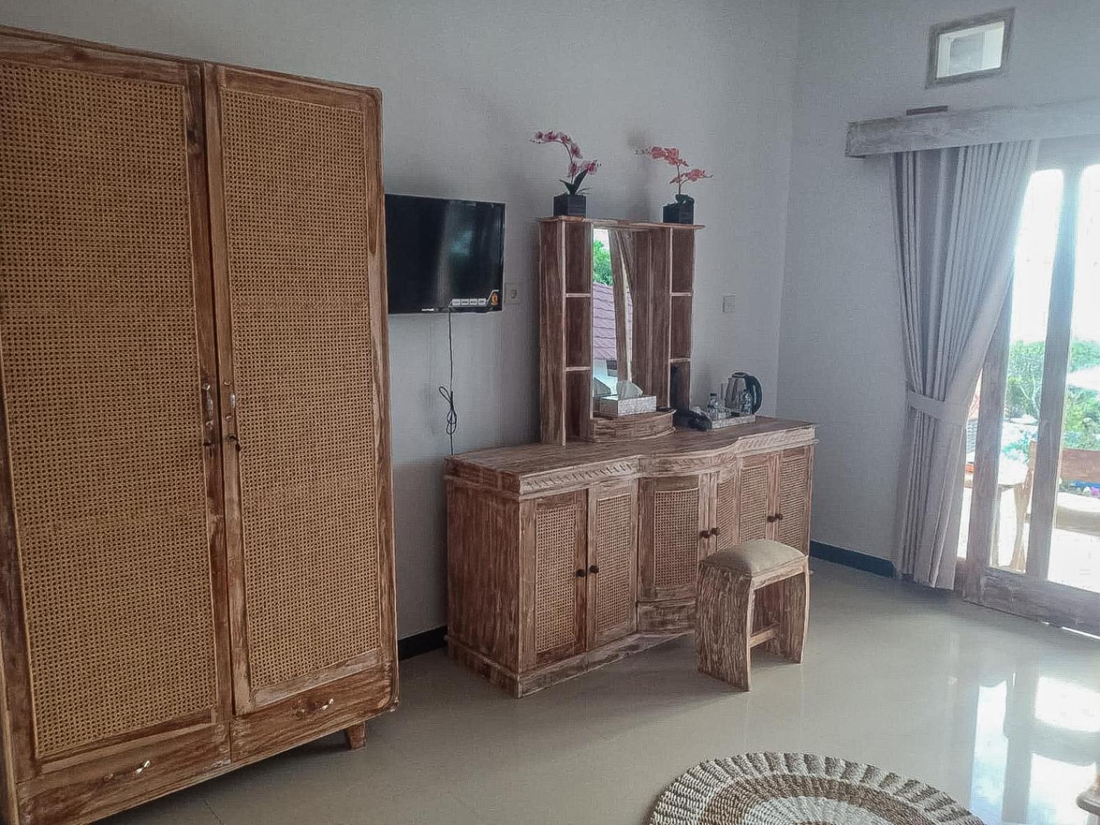 D'Arya Sea View Hotel Batununggul Екстериор снимка