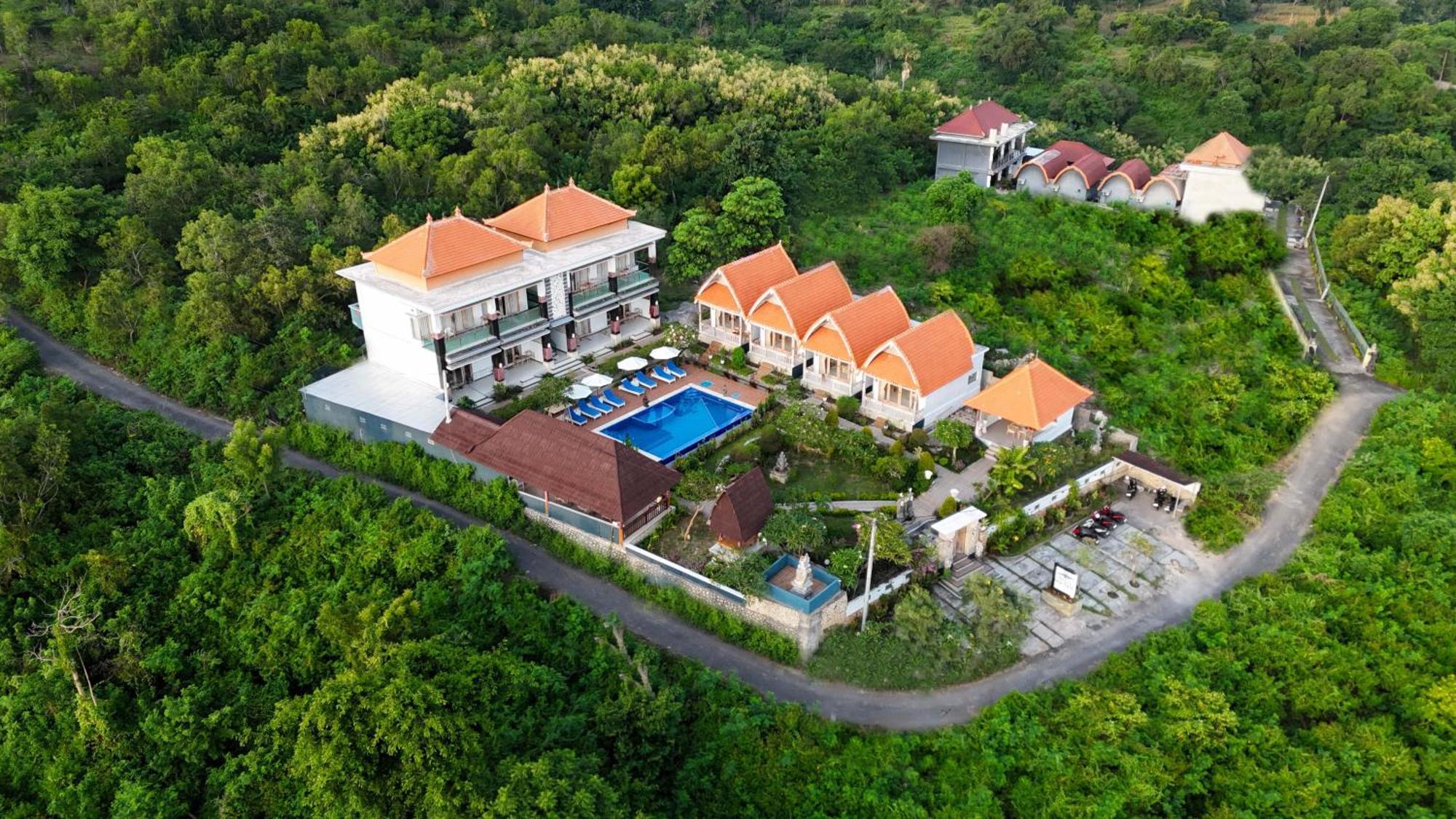D'Arya Sea View Hotel Batununggul Екстериор снимка